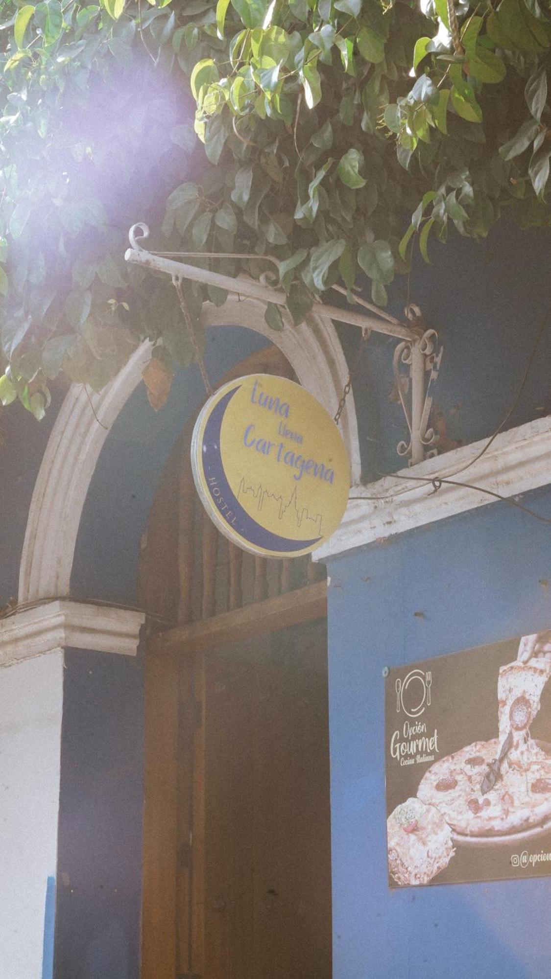 Hostal Luna Llena Getsemani Cartagena Екстер'єр фото